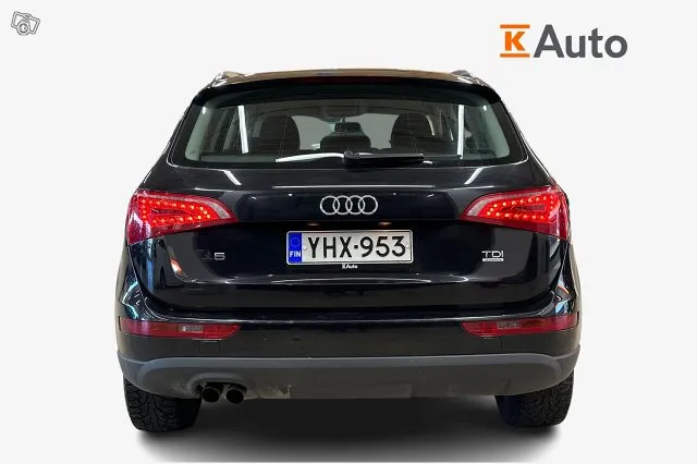 Audi Q5 2,0 TDI (DPF) quattro S tronic Business * Suomi-Auto / Moottorinlämmitin / Vetokoukku / Vakkari * Image 3